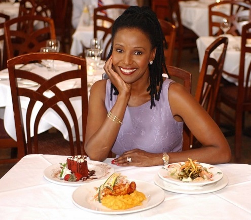 B. Smith, Restaurateur And Lifestyle Icon, Dies At 70 Of Early Onset ...